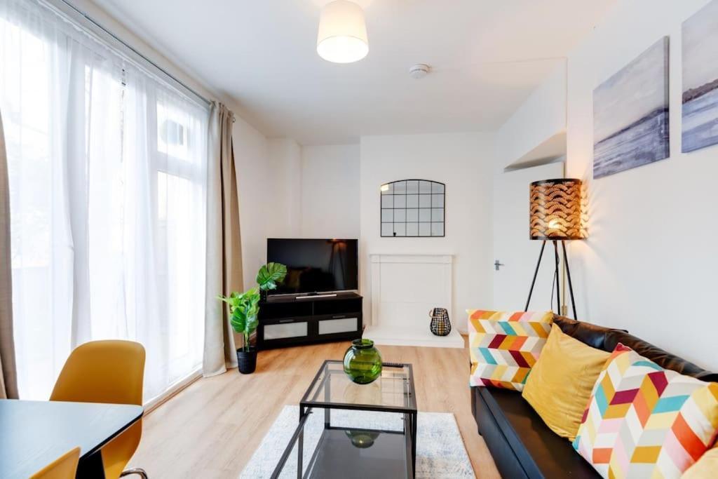 Appartamento Lovely 3bed Split Level Flat With Outside Space